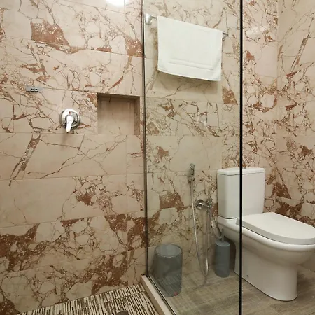 Salvadore Hotel Vlore