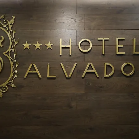 Salvadore Hotel Vlorë