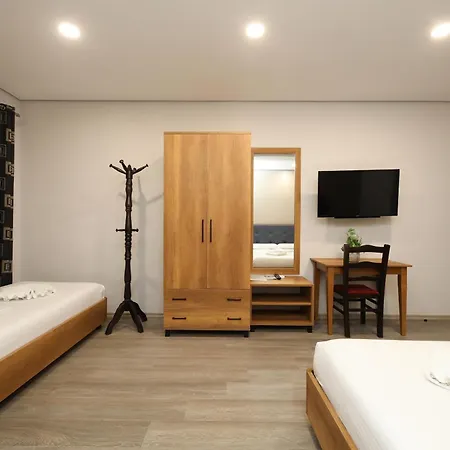 Salvadore Hotel