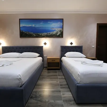 Salvadore Hotel 3*