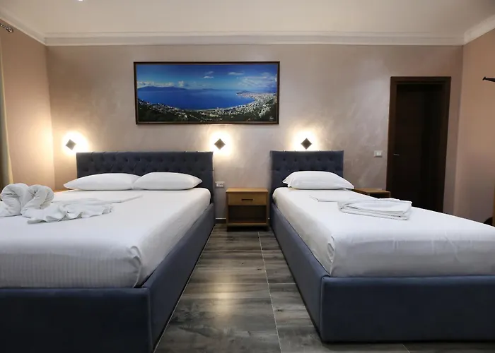 Salvadore Hotel 3*