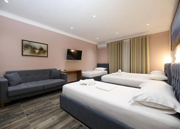 Hotel Salvadore 3*