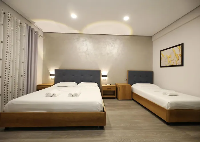 Otel Salvadore Avlonya